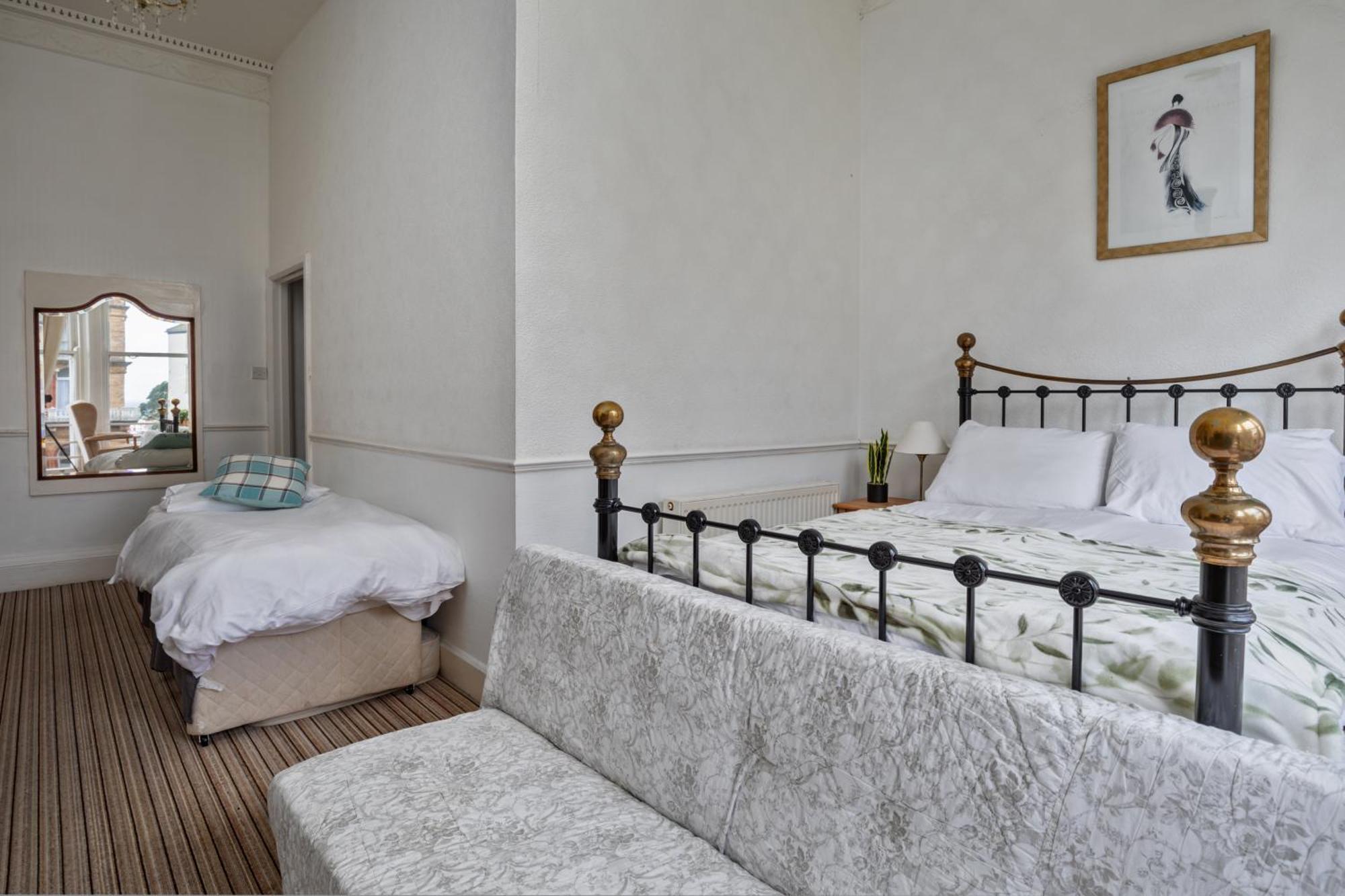 Serenity Guest House 斯卡伯勒 外观 照片